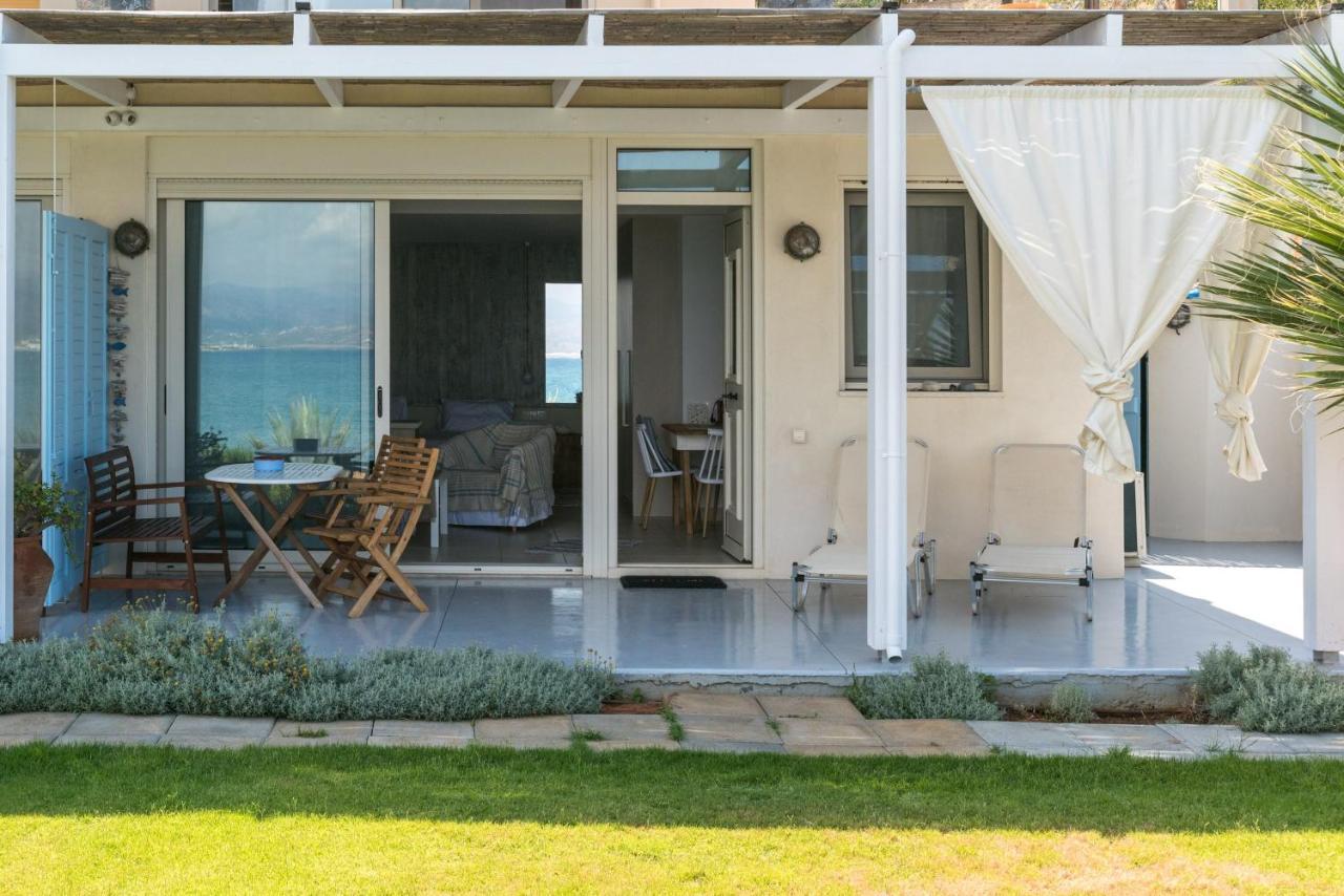 Junior Suite By The Beach Stalís Exterior photo