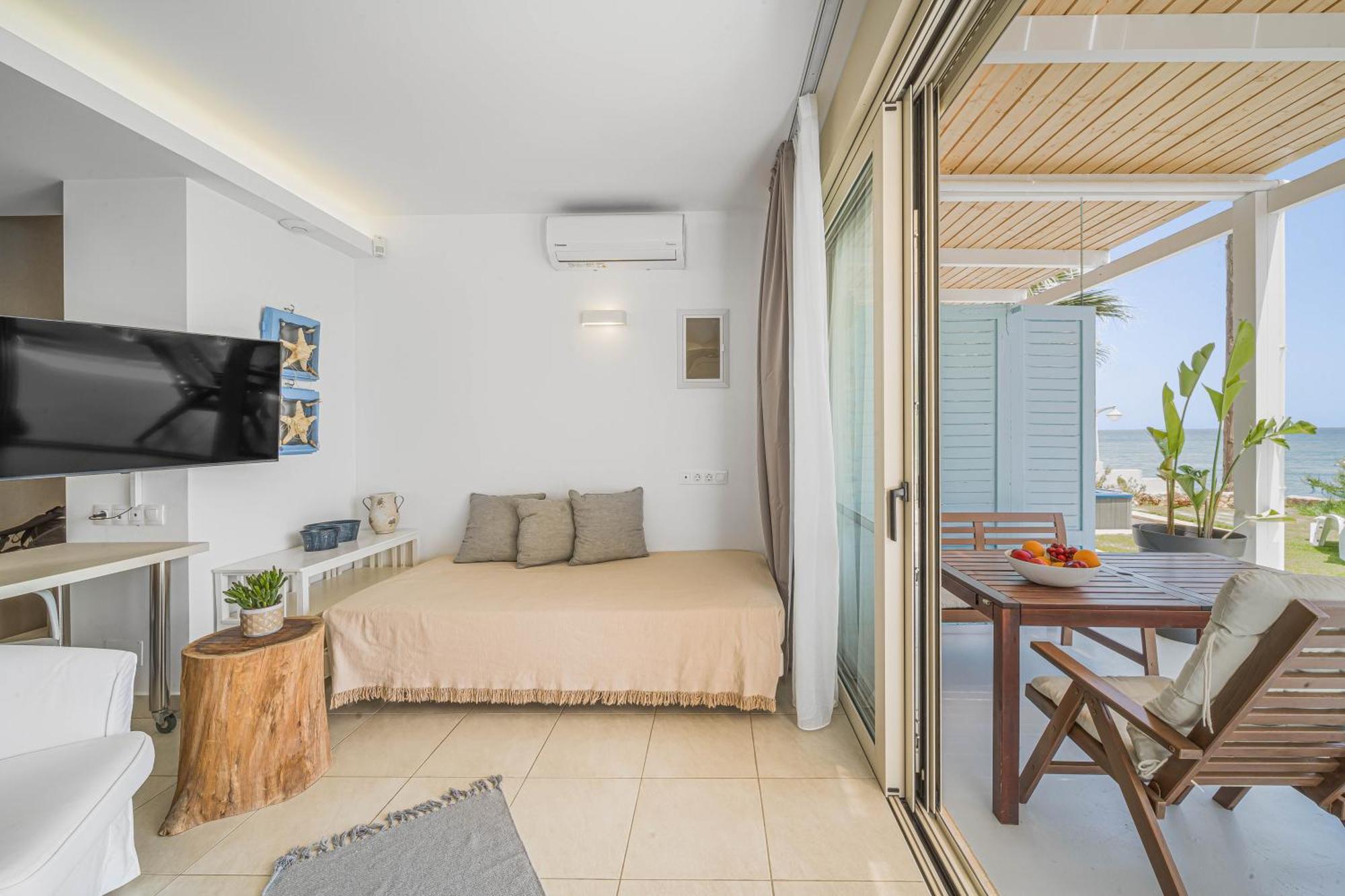 Junior Suite By The Beach Stalís Exterior photo